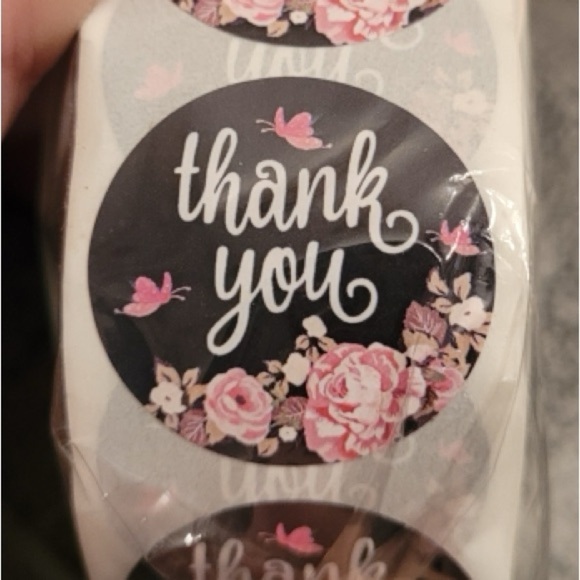 Thank You Sticker Labels 500 labels on roll. 1 inch round, NWT Floral Black - Picture 1 of 3